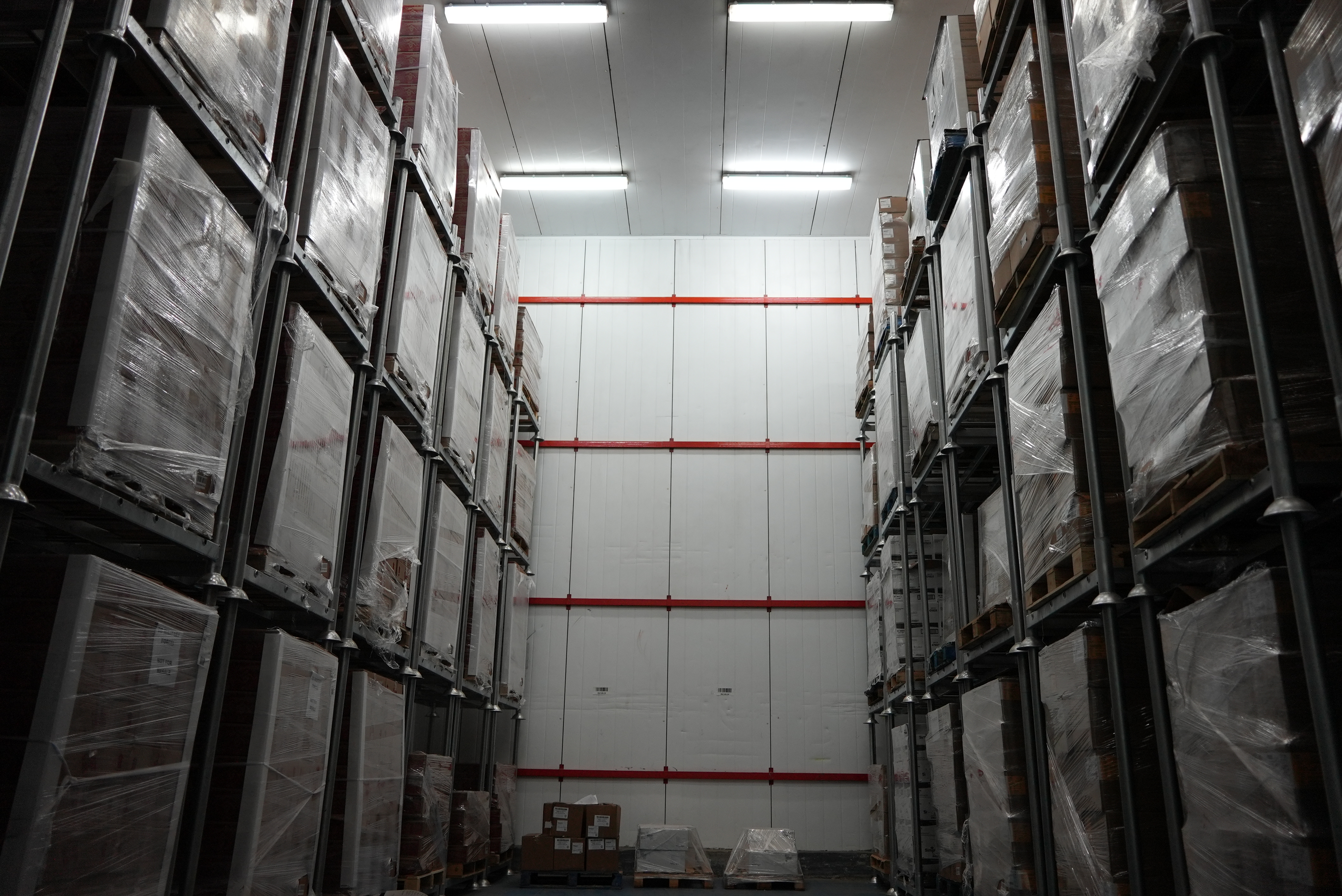 /img/services/refrigerated-storage-warehouse/DSC03090.JPG33